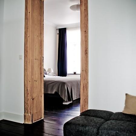 House Ninety Guesthouse Ιξέλ Εξωτερικό φωτογραφία