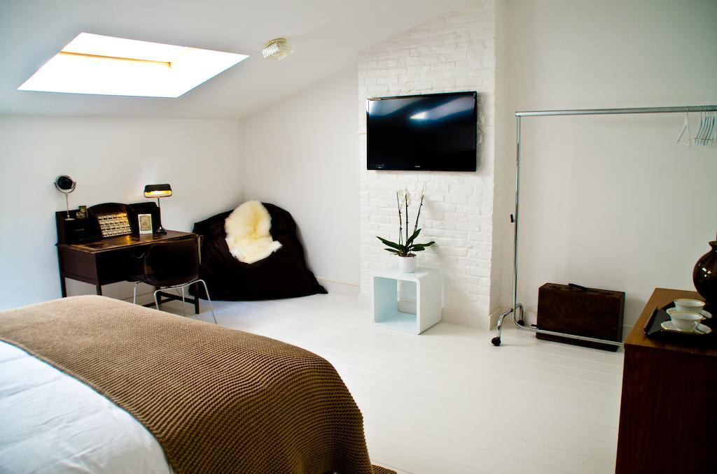House Ninety Guesthouse Ιξέλ Εξωτερικό φωτογραφία